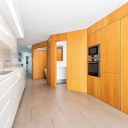 Luxury First Line Apartment. Apartment *